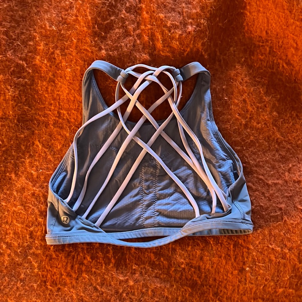 Lululemon high neck sports bra